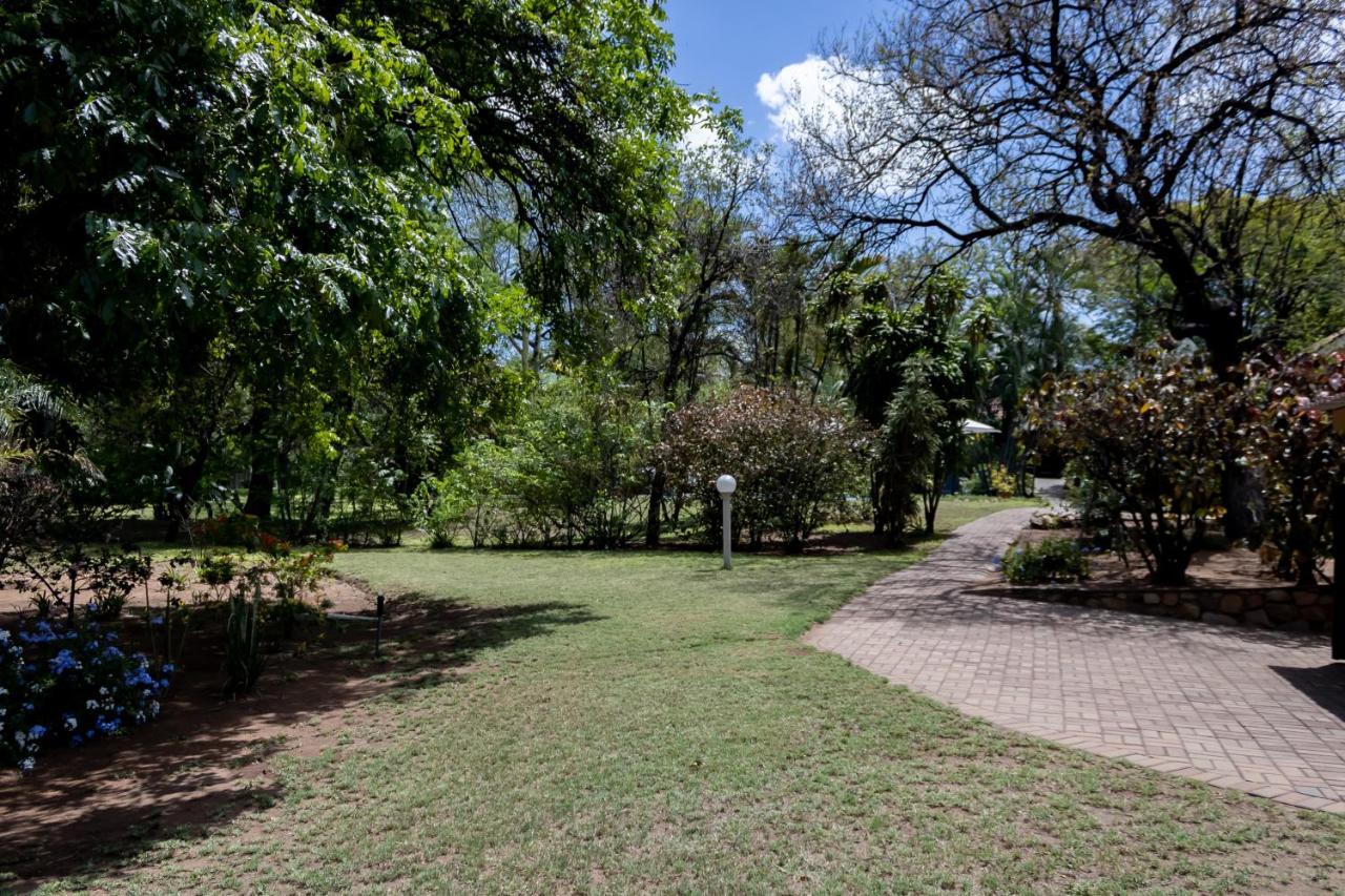Sunbird Lodge Phalaborwa Dış mekan fotoğraf